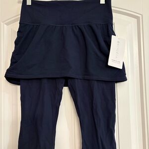 Athleta Dark Blue Capri Leggings